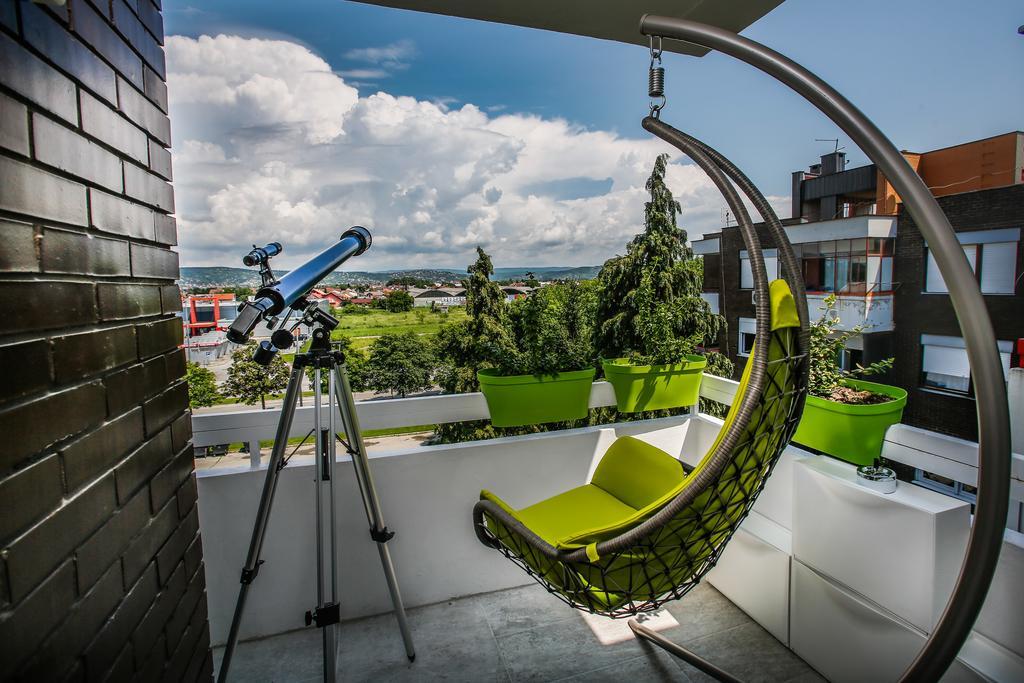Studio-Apartment Val - Luxury Massage Chair - Private Spa- Hot Tub, Infrared Sauna, , Parking With Video Surveillance, Entry With Pin 0 - 24H, Free Cancellation 24 Hours Before Check In Slavonski Brod Exterior foto